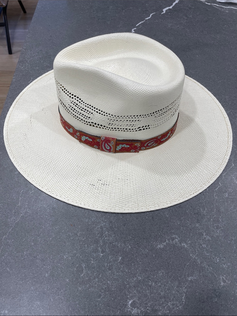 TWISTER HATS Cream Straw Western Hat with Paisley Band